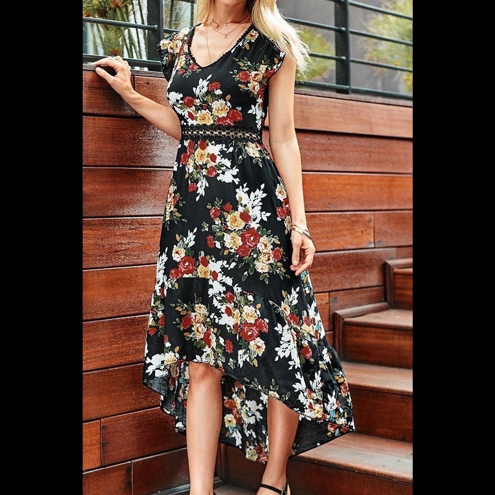 Cupshe M Black Floral V-Neck High-Low Dress